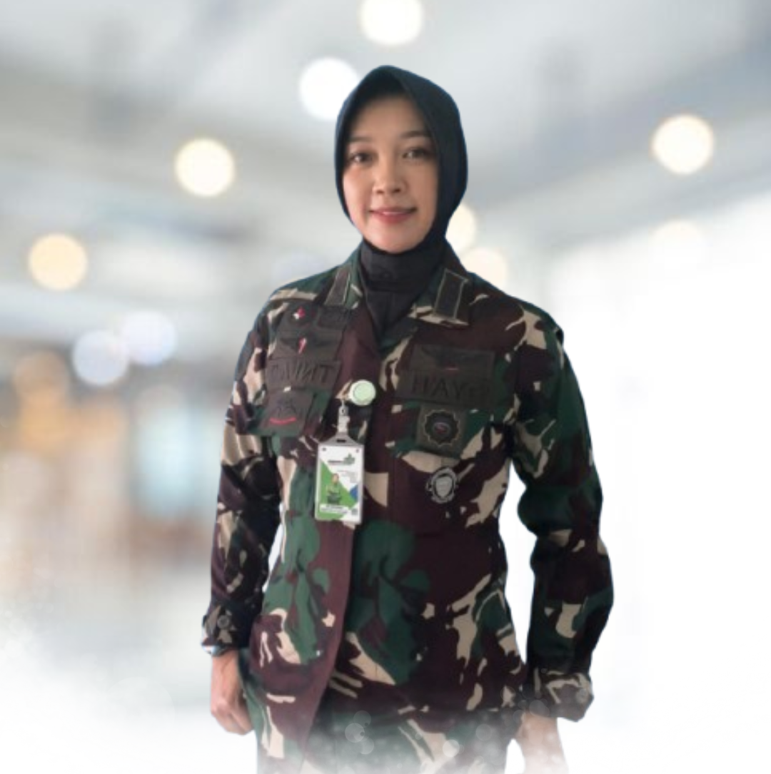 Letkol Ckm (K) Dyah Ariyuniastri, A.M.F