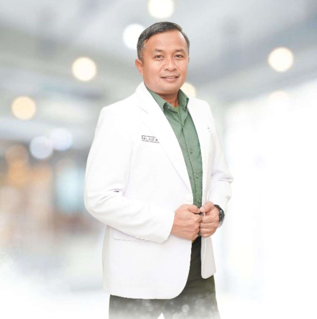 Mayor Ckm drg Agus Widodo, Sp.BM
